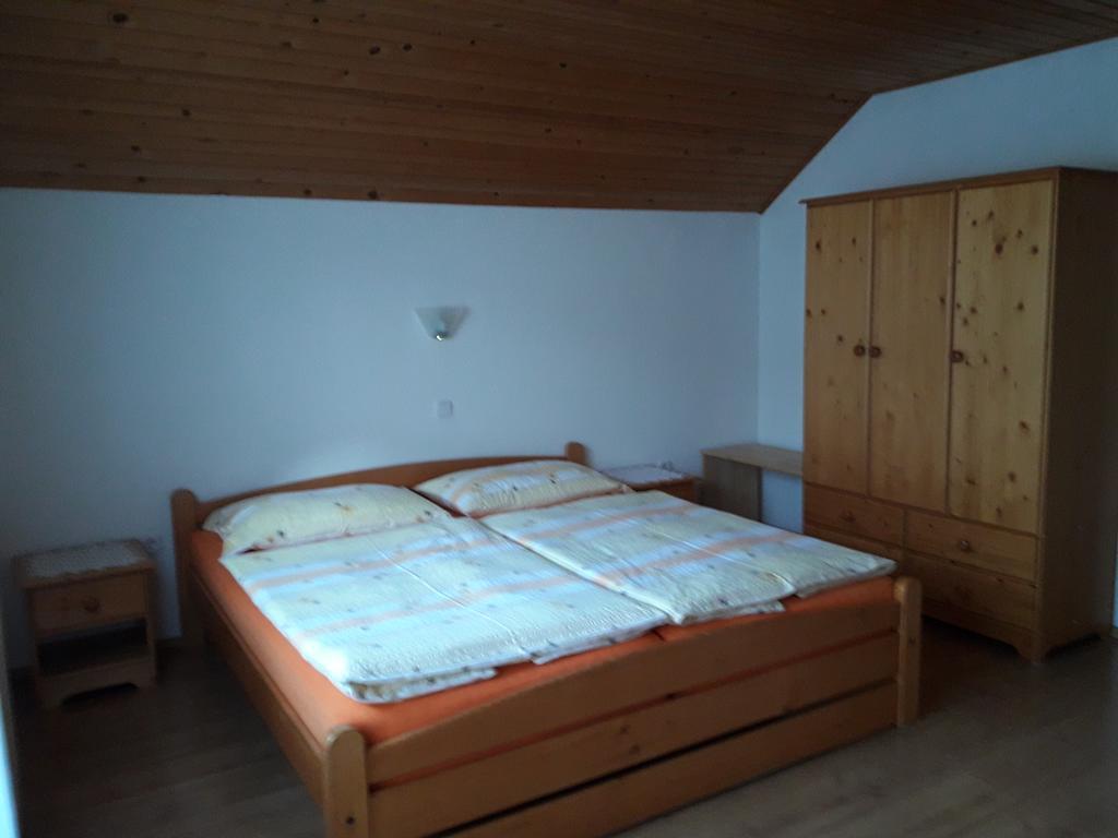 Rooms-Apartment Renata Bled Bagian luar foto